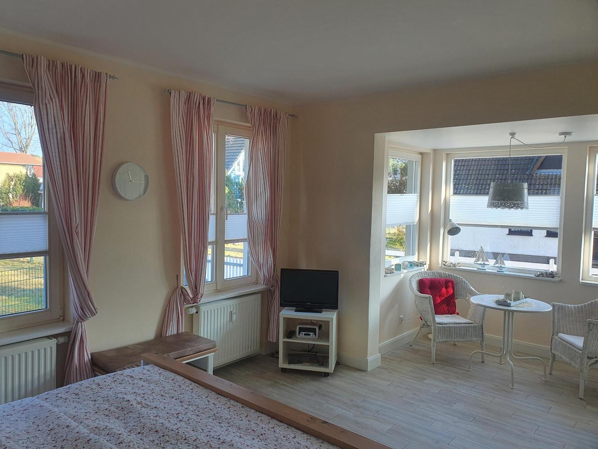 Ferienwohnungen Im Haus Boree プレロー エクステリア 写真